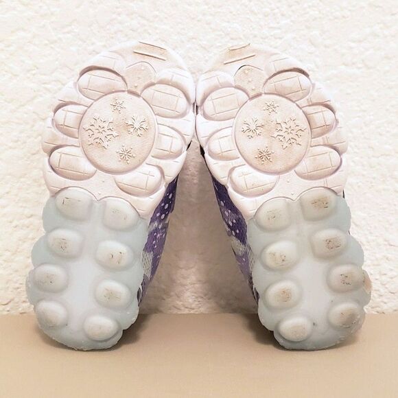 Disney Frozen Girl Sneakers Size 6 - Picture 5 of 7